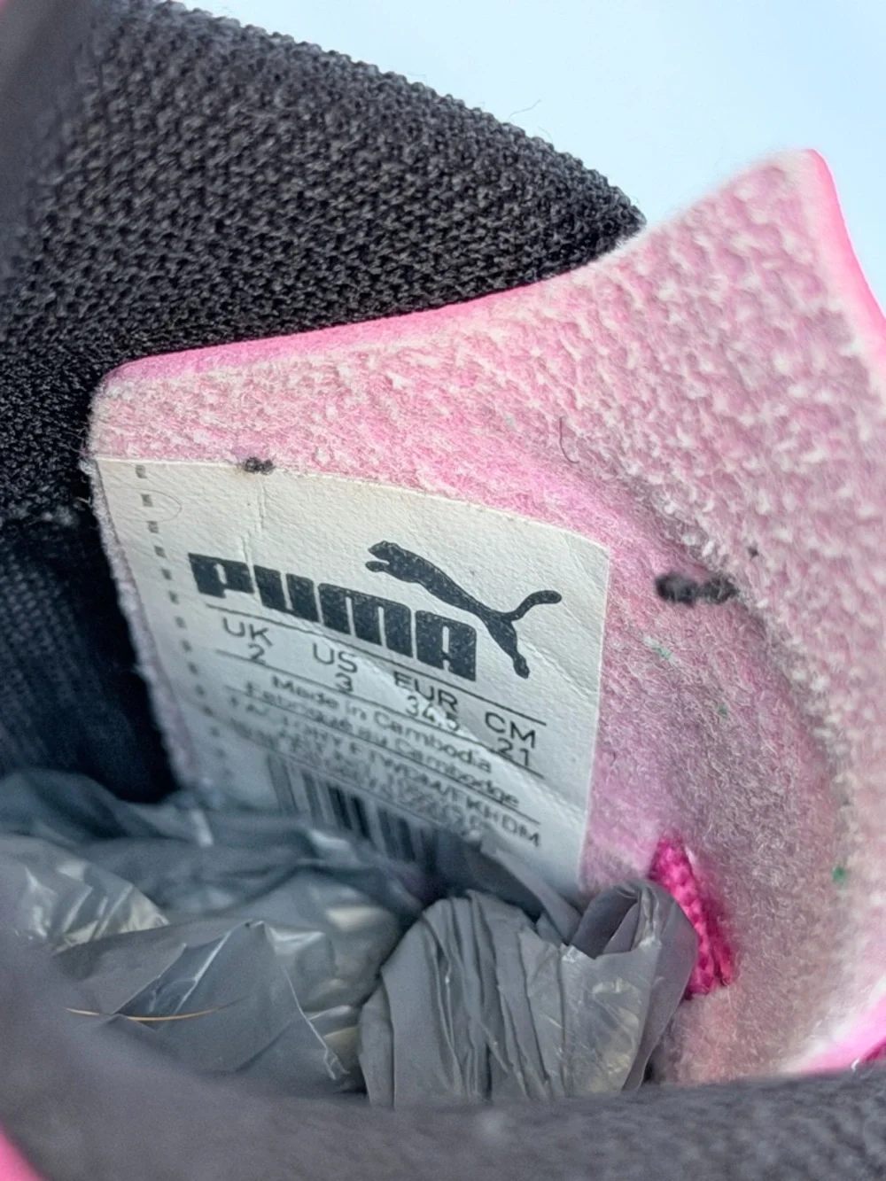 Puma Kids Black and Hot Pink Soccer Cleats